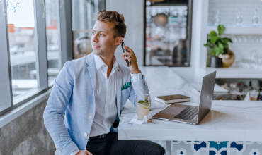 AI Study Assistant for EdTech (RAG + Knowledge Graph)